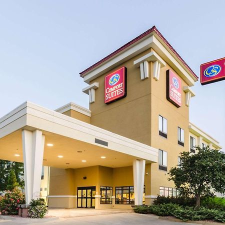 Comfort Suites Salina South Zewnętrze zdjęcie