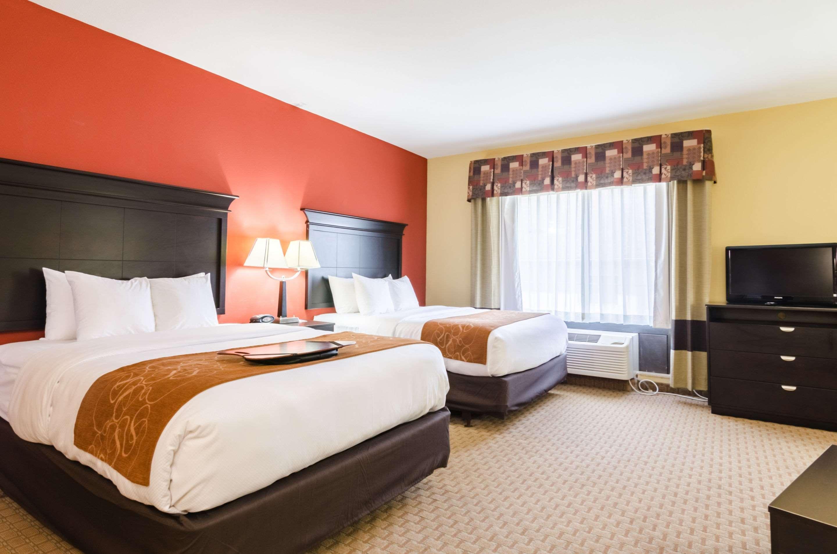 Comfort Suites Salina South Zewnętrze zdjęcie