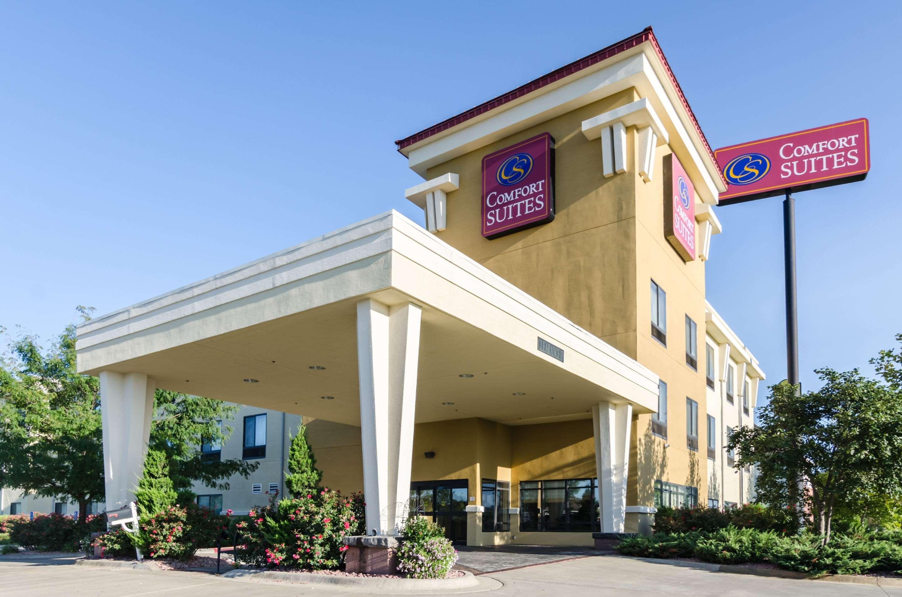 Comfort Suites Salina South Zewnętrze zdjęcie